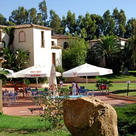 Belvilla By Oyo Spacious Holiday Home With Patio * Pula